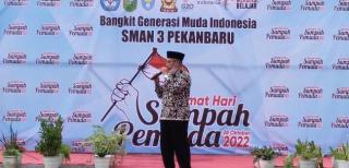 Parade Pakaian Adat Indonesia Warnai Hari Sumpah Pemuda di SMAN 03 Pekanbaru